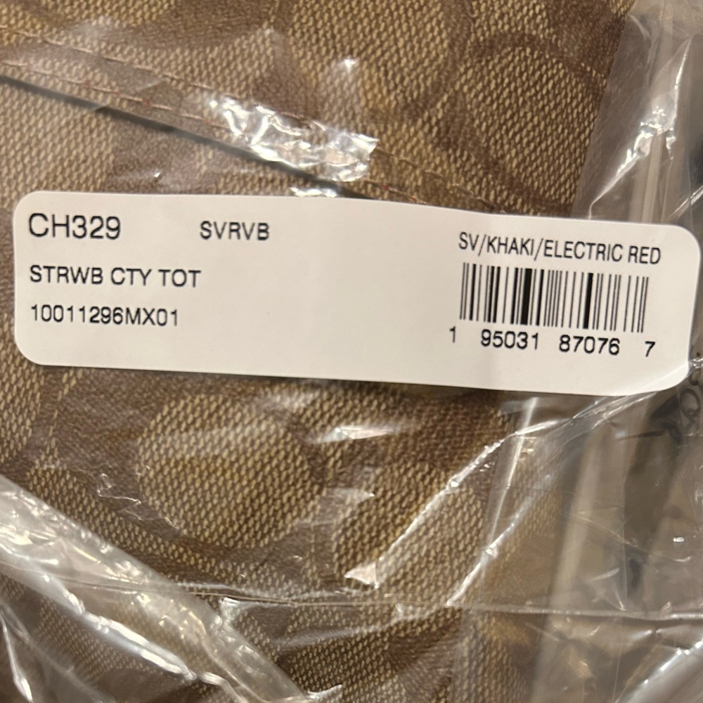 Coach Tan Khaki and Red Strawberry City Tote with Matching Zip Around Wallet NWT - Picture 8 of 8